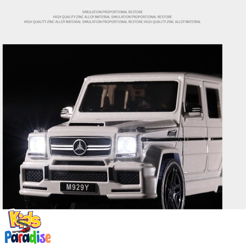 1:24 Mercedes Benz G63 AMG Diecast Model Car M 929 Y1