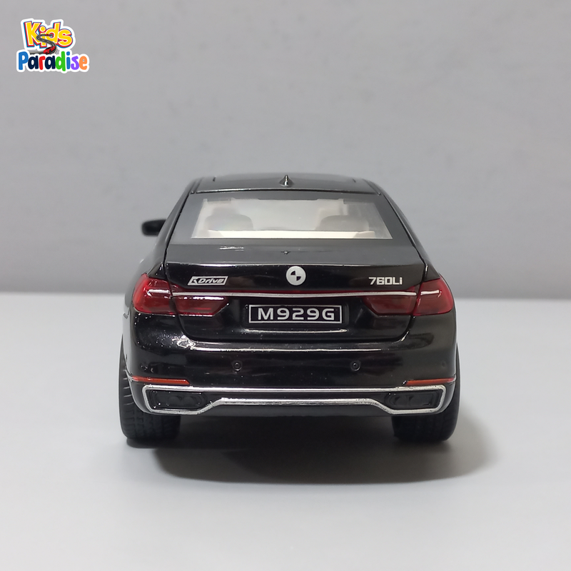 BMW 7 Series 760Li 1:24 Scale Diecast Model Car