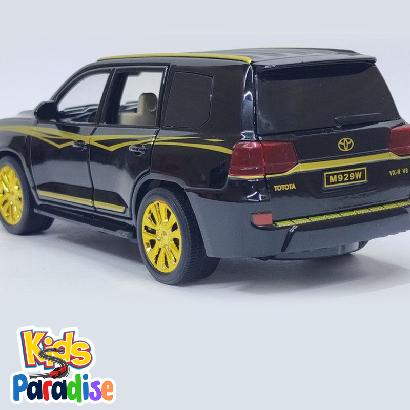 1:24 Toyota Land Cruiser VXR V8 Black and gold Die Cast Model Car M-926-W
