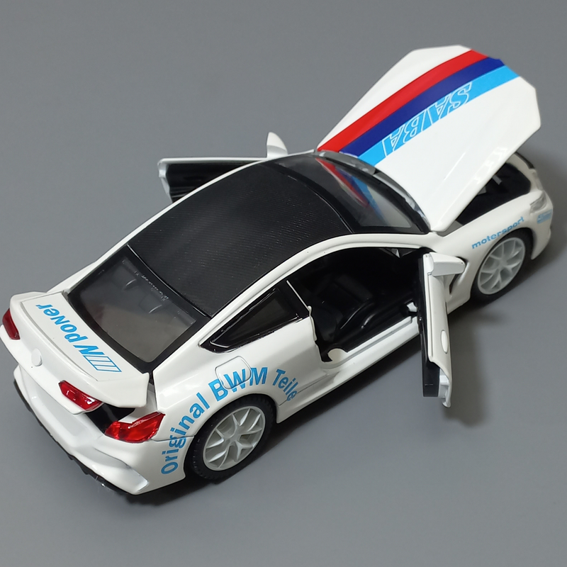 BMW M8 Modified 1:32 Scale Diecast Model Car