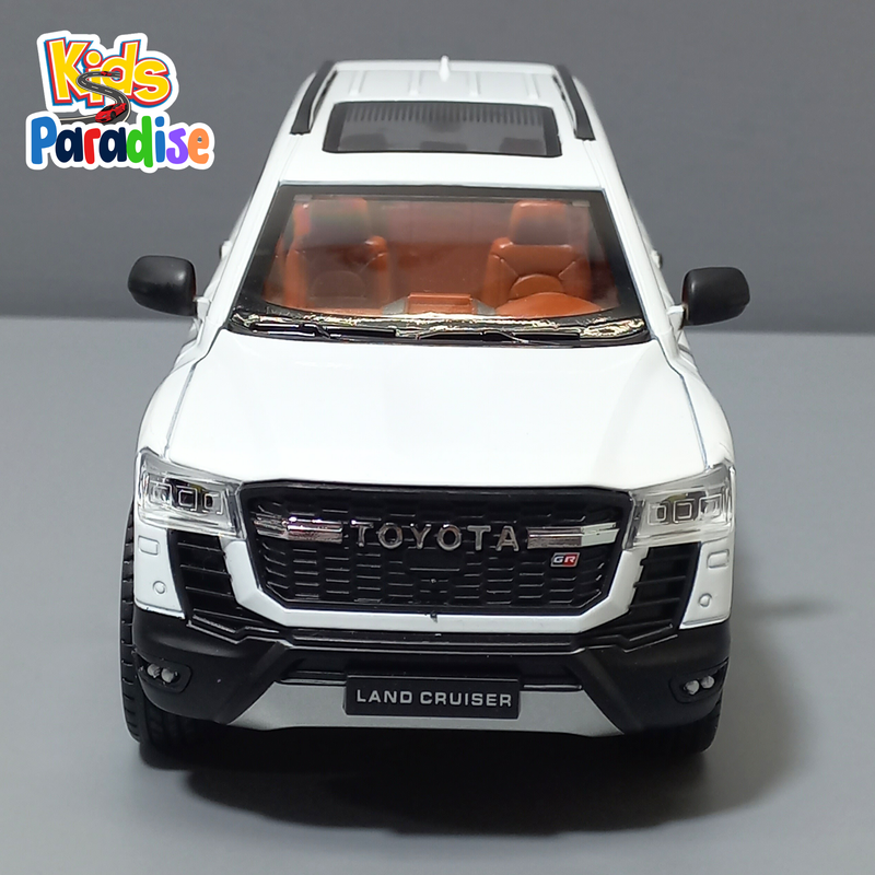Toyota Land Cruiser GR 1:24 Scale Diecast Model Car