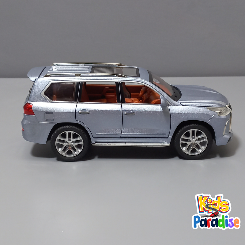 Lexus LX570 1:24 Scale Diecast Model Car