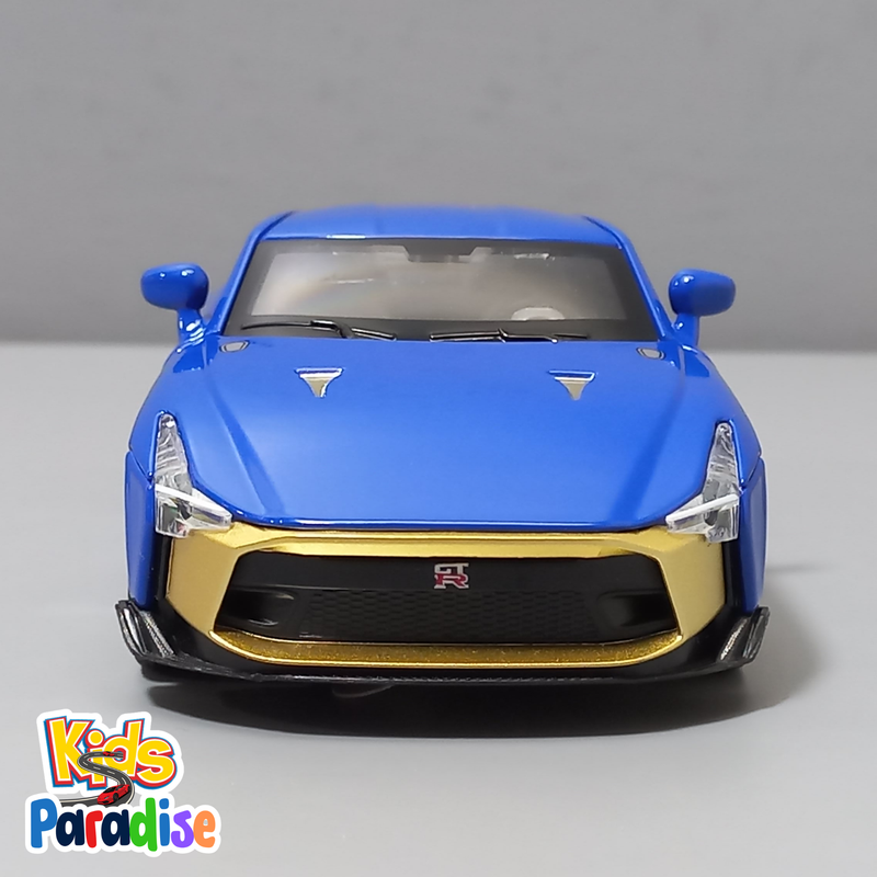 Nissan Gtr 50 1:32 Scale Diecast Model Car