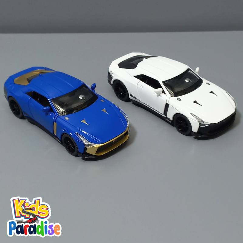 Nissan Gtr 50 1:32 Scale Diecast Model Car
