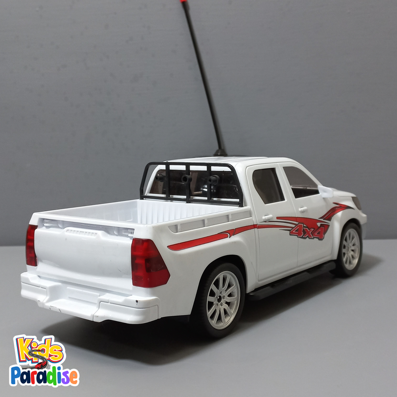 1:12 Scale 4x4 Toyota Hilux Pickup Remote Control Car