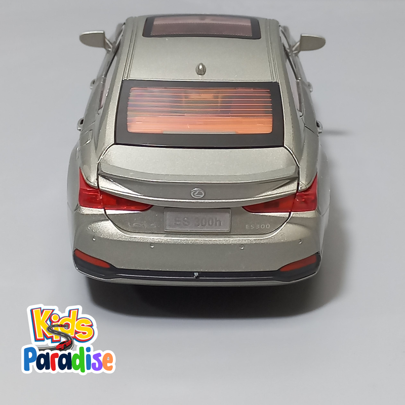 Lexus Es300H 1:24 Scale Diecast Model Car