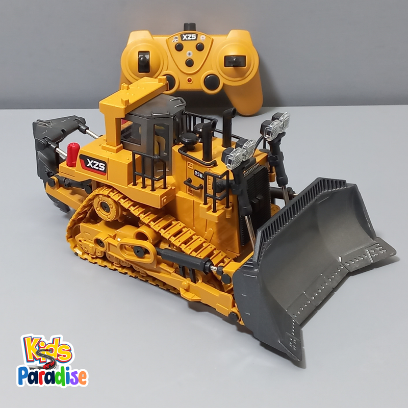 Remote Control Track Type Tractor Navigate Any Terrain with Precision