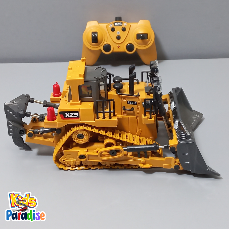 Remote Control Track Type Tractor Navigate Any Terrain with Precision