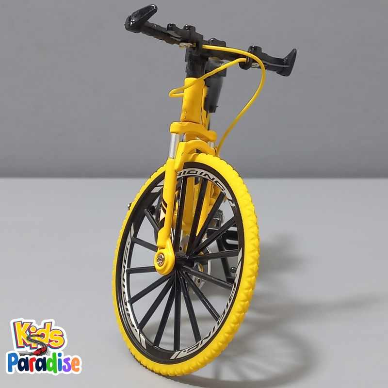 Metal Alloy Exquisite Bike Model 1:8 Scale Diecast Model Bicycle