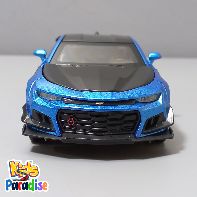 Chevrolet Camaro 1:32 Scale Diecast Model Car