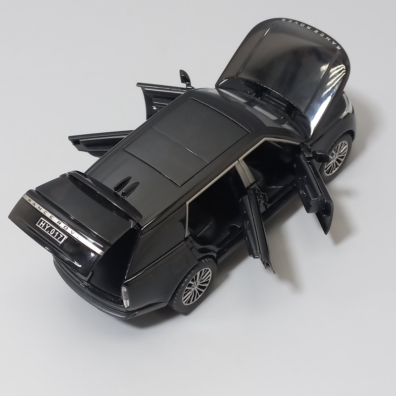 Range Rover Vogue 2023  1:24 Scale Diecast Model Car