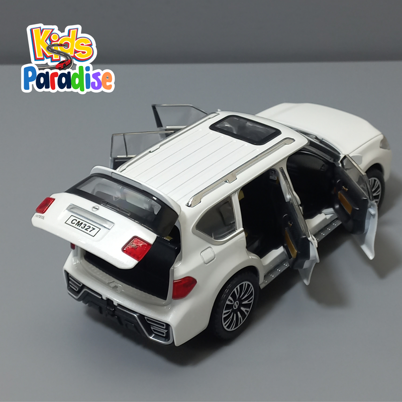 Nissan Patrol Modified 1:24 Scale Diecast Model Car