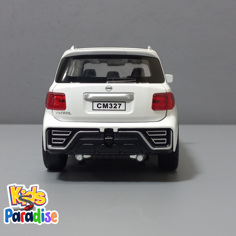 Nissan Patrol Modified 1:24 Scale Diecast Model Car