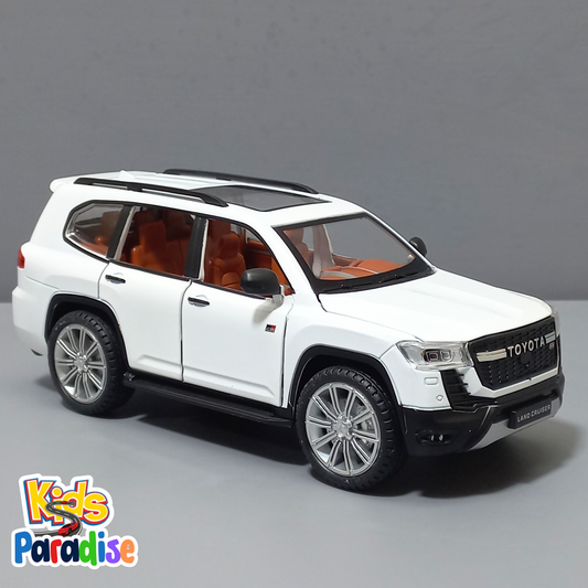 Toyota Land Cruiser GR 1:24 Scale Diecast Model Car