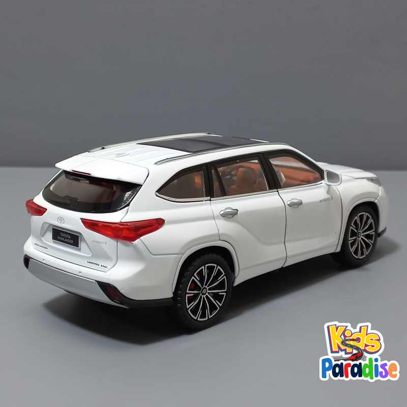Toyota Highlander Hybrid SUV 1:24 Scale Diecast Model Car