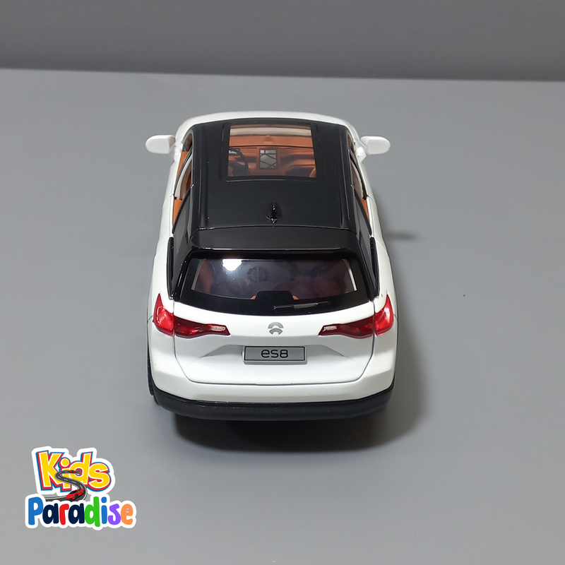 China Nio ES8 Pure Electricity SUV 1:24 Scale Diecast Model Car
